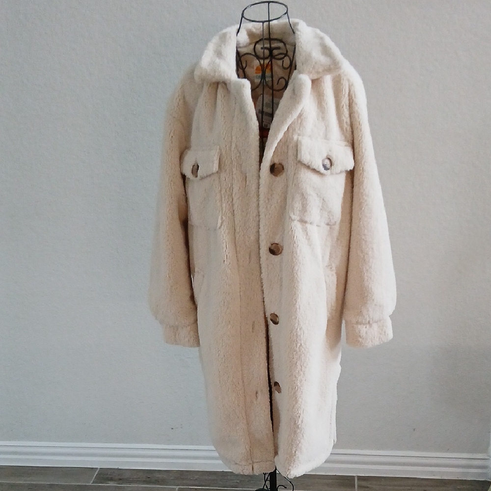 Elegant Cream Teddy Jacket for Women